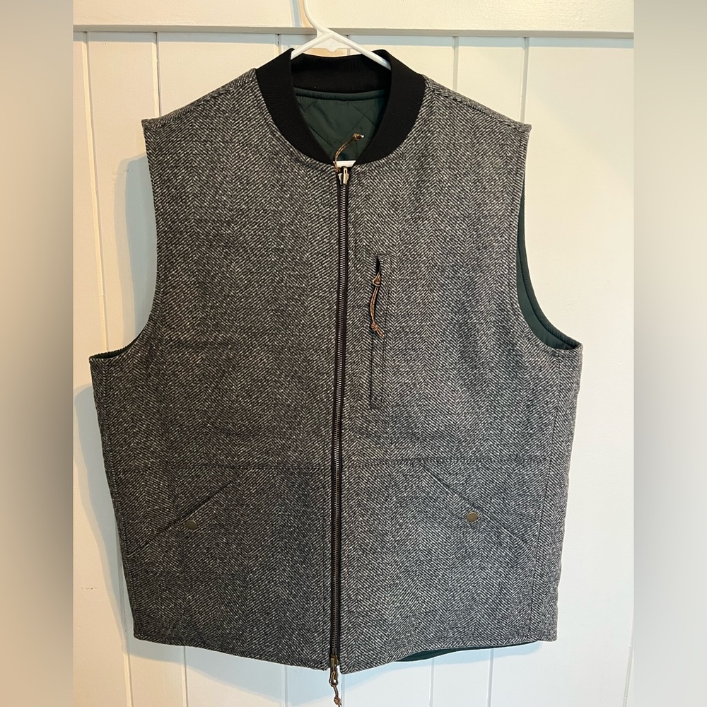 Bonobos Quilted Reversible Vest LARGE